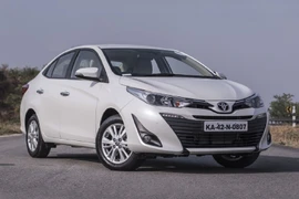 Toyota Yaris 2019 giá từ 280 triệu đồng, quyết 'đấu' Honda City