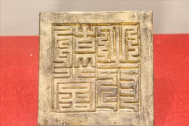 Chiêm ngưỡng Ấn Hoàng đế vua Quang Trung