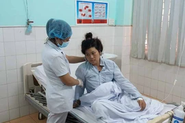 Gia Lai: Cứu sống bệnh nhân sốc sốt xuất huyết cực nặng