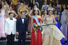 Con gái của Hoa hậu Quốc tế 1979 lên ngôi Hoa hậu Philippines