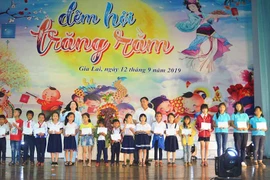 Gia Lai: "Đêm hội trăng rằm" tại TP. Pleiku