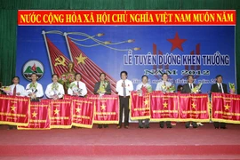 Thi đua lập thành tích góp phần xây dựng Gia Lai ngày càng giàu mạnh (*)