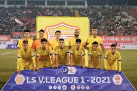 CLB nào sở hữu nhiều cầu thủ 10X nhất tại V.League 2011?