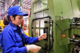 Tiếp tục "cởi trói" để kinh tế tư nhân phát triển, là cột trụ kinh tế