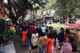 COVID-19 vẫn ở đâu đó ngay trong cộng đồng! Vậy mà...