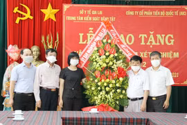 Phó Chủ tịch UBND tỉnh Gia Lai Nguyễn Thị Thanh Lịch thăm, chúc mừng các đơn vị y tế nhân Ngày Thầy thuốc Việt Nam