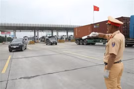 Lãnh đạo Bộ Công an kiểm tra công tác bảo đảm an toàn giao thông Tết