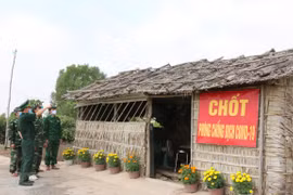 Phát huy sức mạnh tổng hợp trong bảo vệ, quản lý chủ quyền biên giới