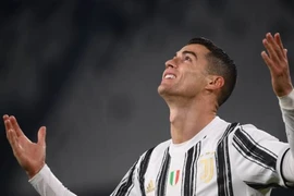 Ronaldo vô duyên, Juventus vẫn tiến vào chung kết Coppa Italia