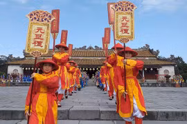 Tái hiện lễ Nguyên đán chốn hoàng cung triều Nguyễn