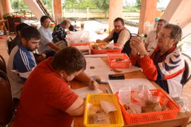 Bên thềm sông Ba cổ