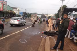 Đak Đoa: Xe mô tô tông người đi bộ tử vong