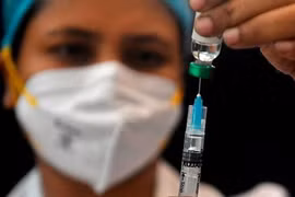 Ấn Độ phát hiện kỷ lục 240 biến thể COVID-19 mới, có thể lây lan hơn