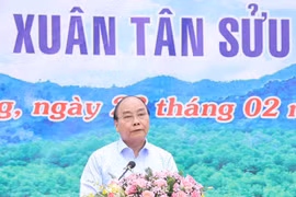 Thủ tướng phát động Tết Trồng cây Xuân Tân Sửu 2021 tại Tuyên Quang