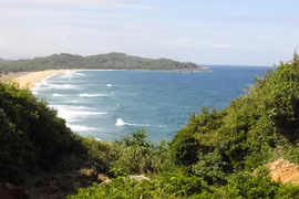 Bình yên ở miền sóng vỗ