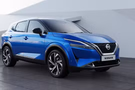 Honda HR-V gọi, Nissan Qashqai trả lời