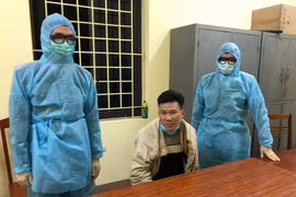 Trốn truy nã gần 1 năm, bị tóm gọn vào chiều mùng 1 khi mò về nhà ăn Tết