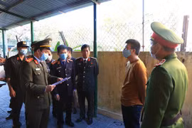 Bắt nhóm đối tượng nhiều lần tổ chức đưa người Trung Quốc nhập cảnh trái phép