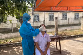 Ayun Pa mở rộng lấy mẫu xét nghiệm trên diện rộng