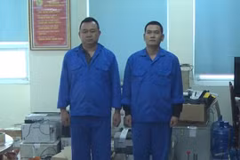 Phá đường dây làm văn bằng giả, thu trên 5 tấn phôi và gần 4.000 con dấu