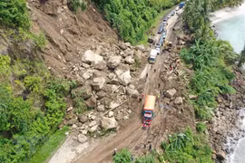 Lở đất tại mỏ vàng ở Indonesia, 5 người thiệt mạng, 70 người mất tích