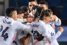 Thi đấu với 10 người, Atalanta thua tối thiểu Real trên sân nhà