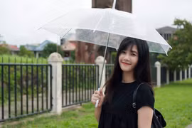 Cô nàng xinh như mộng, đa tài Trường Cao đẳng Du lịch Hà Nội