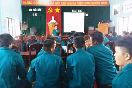 Phú Thiện huấn luyện chiến đấu cho lực lượng dân quân