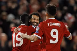 Salah rực sáng, Liverpool đè bẹp Roma 5-2 tại Anfield