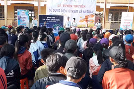 Chư Pưh: Tuyên truyền sử dụng điện tiết kiệm và an toàn cho học sinh