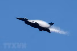 Lockheed Martin chuyển giao sản xuất chiến đấu cơ và tên lửa cho Ấn Độ