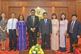 Bí thư Tỉnh ủy Hồ Văn Niên tiếp Ngài Tổng Lãnh sự quán Ấn Độ