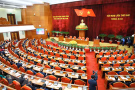 Thông báo Hội nghị lần thứ hai Ban Chấp hành Trung ương khóa XIII