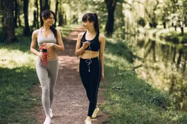 Chuyên gia nói về 6 sai lầm cần tránh khi đi bộ thể dục