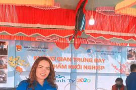 Khởi nghiệp với nghề làm rượu cần