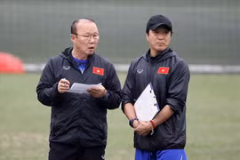 Thầy Park Hang-seo có lo cầu thủ quá tải ở V.League 2021?