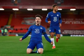 Mason Mount lập siêu phẩm đưa Chelsea trở lại Top 4