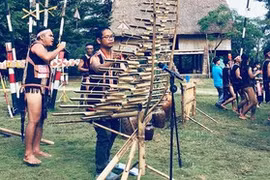 A Ngưi làm du lịch