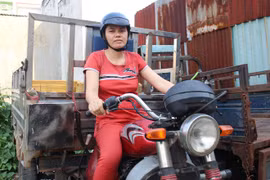 Những mảnh đời ba gác: Bóng hồng ba gác