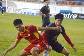 "Cháy vé" trận Hoàng Anh Gia Lai gặp Bình Định?