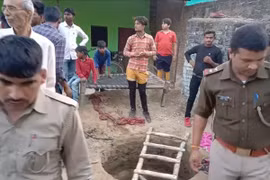 Cứu bé trai rơi xuống bể tự hoại, 5 người chết đuối