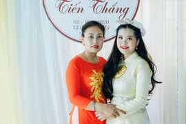 Chuyện tình cổ tích của cô gái mắc bệnh ung thư và đám hỏi vắng mặt chú rể