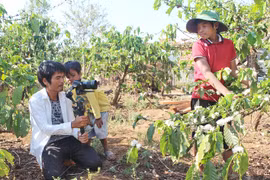 Những "Youtuber làng" ở Gia Lai