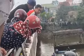 Lao xuống sông cứu bạn gái giận hờn nhảy cầu, nam thanh niên bị nước cuốn tử vong