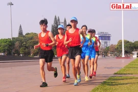 Đoàn vận động viên Gia Lai quyết tâm vào tốp 3 toàn đoàn giải Tiền Phong Marathon