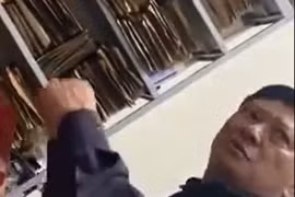 Tạm đình chỉ giáo viên dạy lái xe bị "tố" đánh người sau mâu thuẫn giao thông