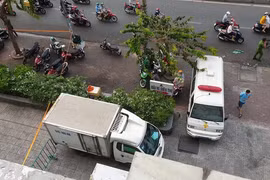 Hai cô gái trẻ tử vong do rơi chung cư ở quận 12, TP HCM