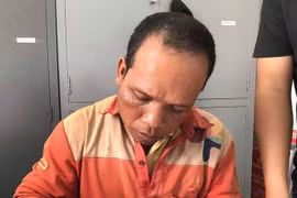 Đắk Lắk: Bắt giữ người đàn ông U.50 trốn truy nã tội dâm ô trẻ em