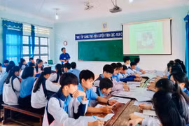 "An toàn giao thông cho nụ cười ngày mai": Cần thiết cho học sinh