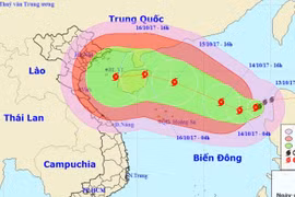 Bão giật cấp 16 tăng tốc vượt Hoàng Sa vào biển Đông